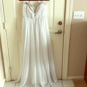 Sparkle-Sweatheart Evening Gown